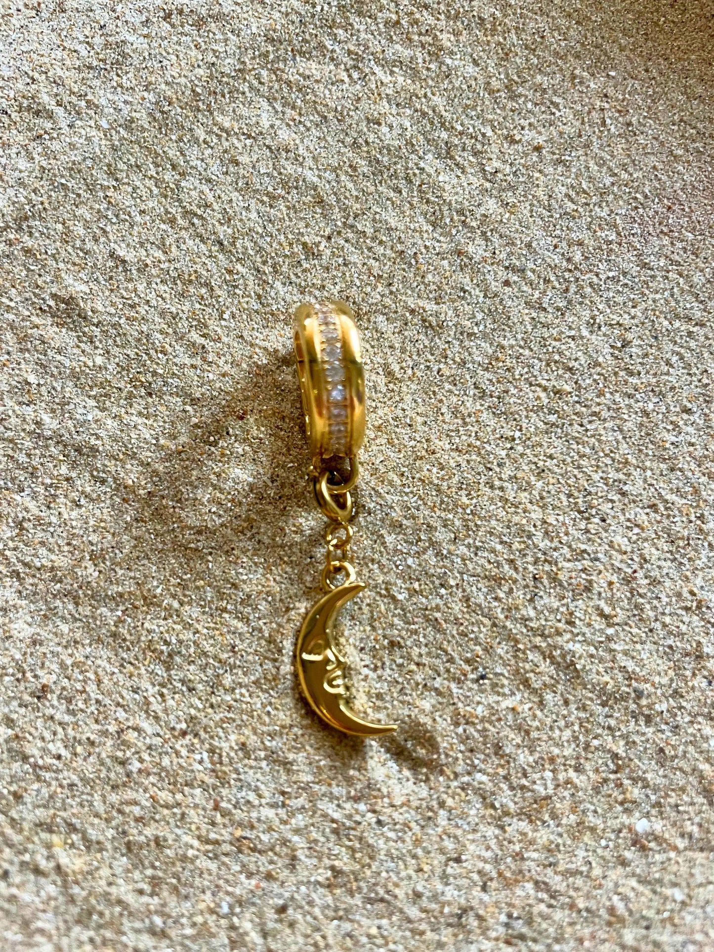 Bijou élégance lune dorée